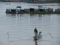 Fischen in Chau Doc