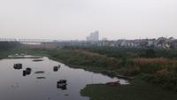 Skyline von Hanoi am Roten Fluss