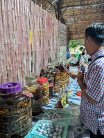 347. Zwischenstopp Familienbetrieb - Schlangenschnaps