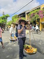 Träger am Markt von Hoi An