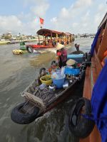 Schwimmender Markt auf Mekong