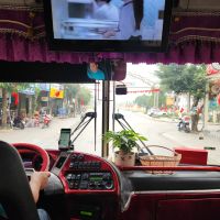 Busfahrt durch typische Dörfer