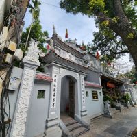 Kleiner Stadttempel in Hanoi