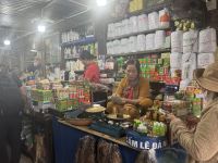 ...auf dem Markt in Hue (3)