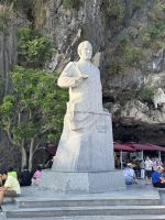 ...auf der Titov-Insel (2)