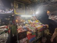 ...aur einem Markt (2)