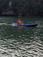 ...Kajaking in der Halong-Bucht (2)