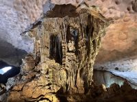 Ha Long Bucht, Hang Sung Sot Cave