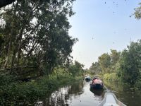 Tra Su Canal, Bang Gia