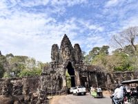 Tonle Om Gate, Siem Reap