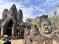 Tonle Om Gate, Siem Reap
