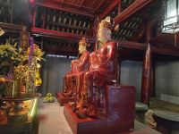 Statue der Gelehrten im Literaturtempel