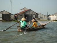 Bootsfahrt Chau Doc zum Cham-Dorf - Fischzucht (13)