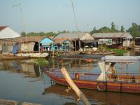 Bootsfahrt Chau Doc zum Cham-Dorf - Fischzucht (37)