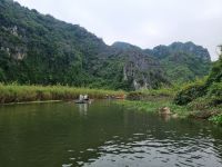 Ninh Binh (Bootsfahrt in der Trockenen Halong-Bucht)