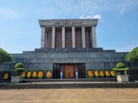 Hanoi (Ho-Chi-Minh-Mausoleum)