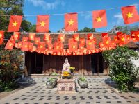 Hanoi (Ein-Säulen-Pagode - Statue der Göttin der Barmherzigkeit)