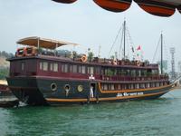 Dschunkenfahrt in der Ha Long-Bucht (50)