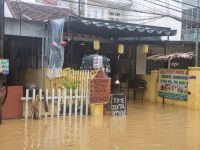 Hoi An (überflutete Straße vor dem 