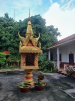 Willkommen in Kambodscha... (Geisterschrein)