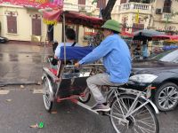 Vietnam. Rikschafahrt durch Hanoi 