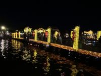 stimmungsvolle Beleuchtung an der Brücke &ndash; &copy; Birgit Kirchner (Eberhardt TRAVEL)