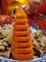 unser Dinner - Karotte in Pagodenform &ndash; &copy; Birgit Kirchner (Eberhardt TRAVEL)