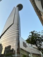 hinauf zum Skydeck 49. Etage im Financial Tower &ndash; &copy; Birgit Kirchner (Eberhardt TRAVEL)