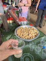 Palmzuckersaft und Zuckerstückchen &ndash; &copy; Birgit Kirchner (Eberhardt TRAVEL)