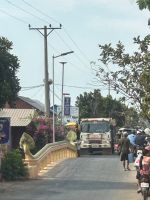 auf der Brücke wird es eng... &ndash; &copy; Birgit Kirchner (Eberhardt TRAVEL)