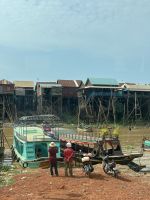 Stelzenhäuser und Dörfer am Tonle Sap - Fluss &ndash; &copy; Birgit Kirchner (Eberhardt TRAVEL)