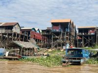 Stelzenhäuser und Dörfer am Tonle Sap - Fluss &ndash; &copy; Birgit Kirchner (Eberhardt TRAVEL)