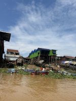 schwimmende Häuser und Stelzenhäuser am Tonle Sap  &ndash; &copy; Birgit Kirchner (Eberhardt TRAVEL)