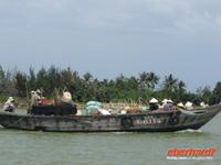 FÃ€hre in Hoi An
