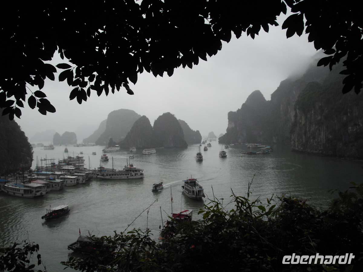 In der Halong Bucht