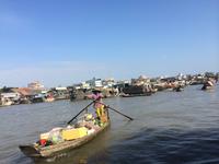 760  Schwimmender Markt