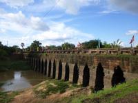 Naga Brücke