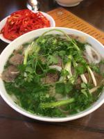 Pho-Suppe als Mittagessen
