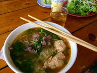 Bun-Nudelsuppe - speziell in Hue