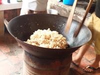 Ausflug ins Mekongdelta - Herstellung Puffreis