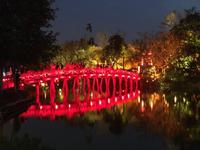 The Huc - Brücke zum Jadeberg Tempel