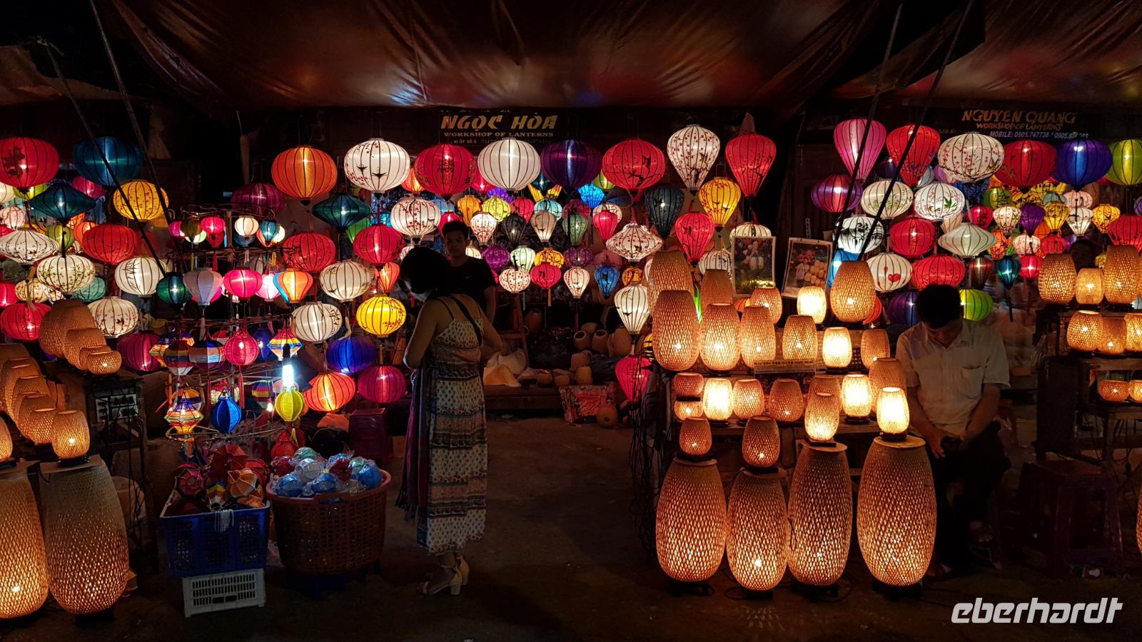 Ein Geschaeft in Hoi An
