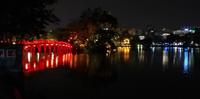 Hoan Kiem See bei Nacht in Hanoi