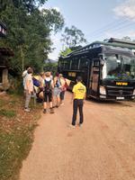 Erreichen des Busses nach einer schönen Tour in Mai Chau