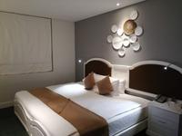 Unsere geräumigen Zimmer im Alba Spa Hotel ,Hue