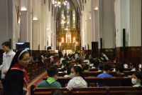 in der Kathedrale von Hanoi