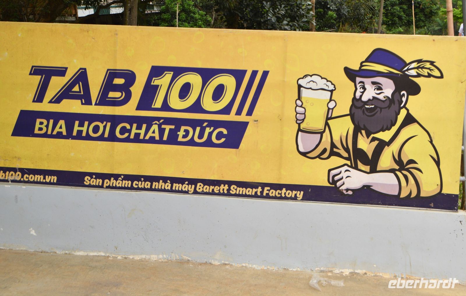 woran erinnert uns das?