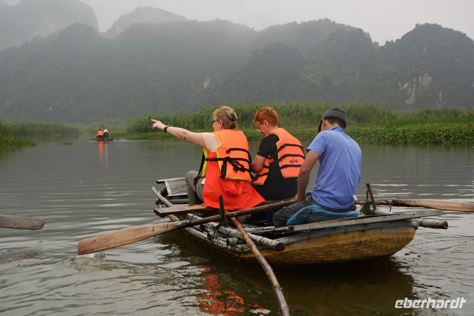zu zweit auf ein Boot