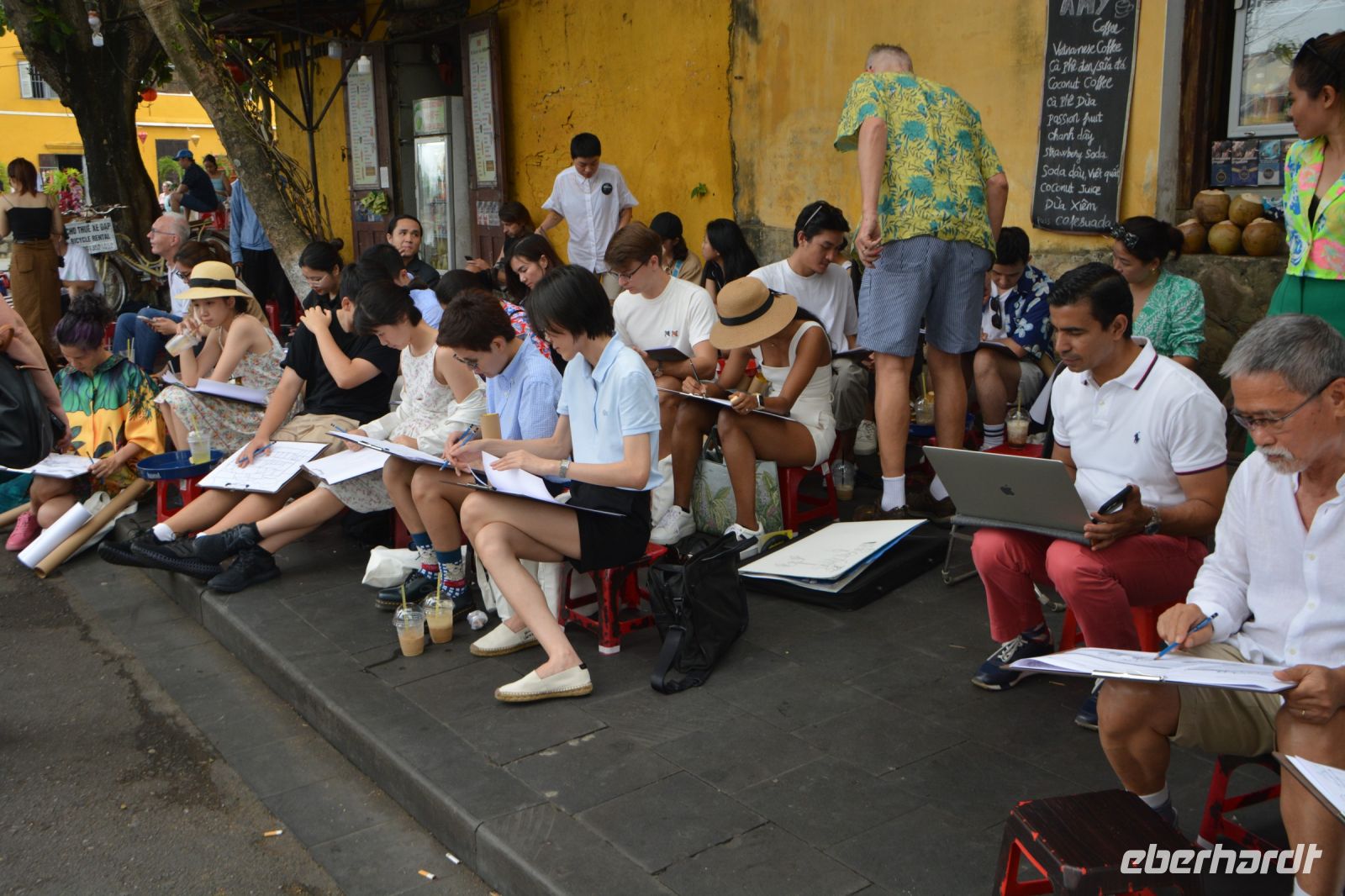 Zeichenklasse bei praktischer Übung