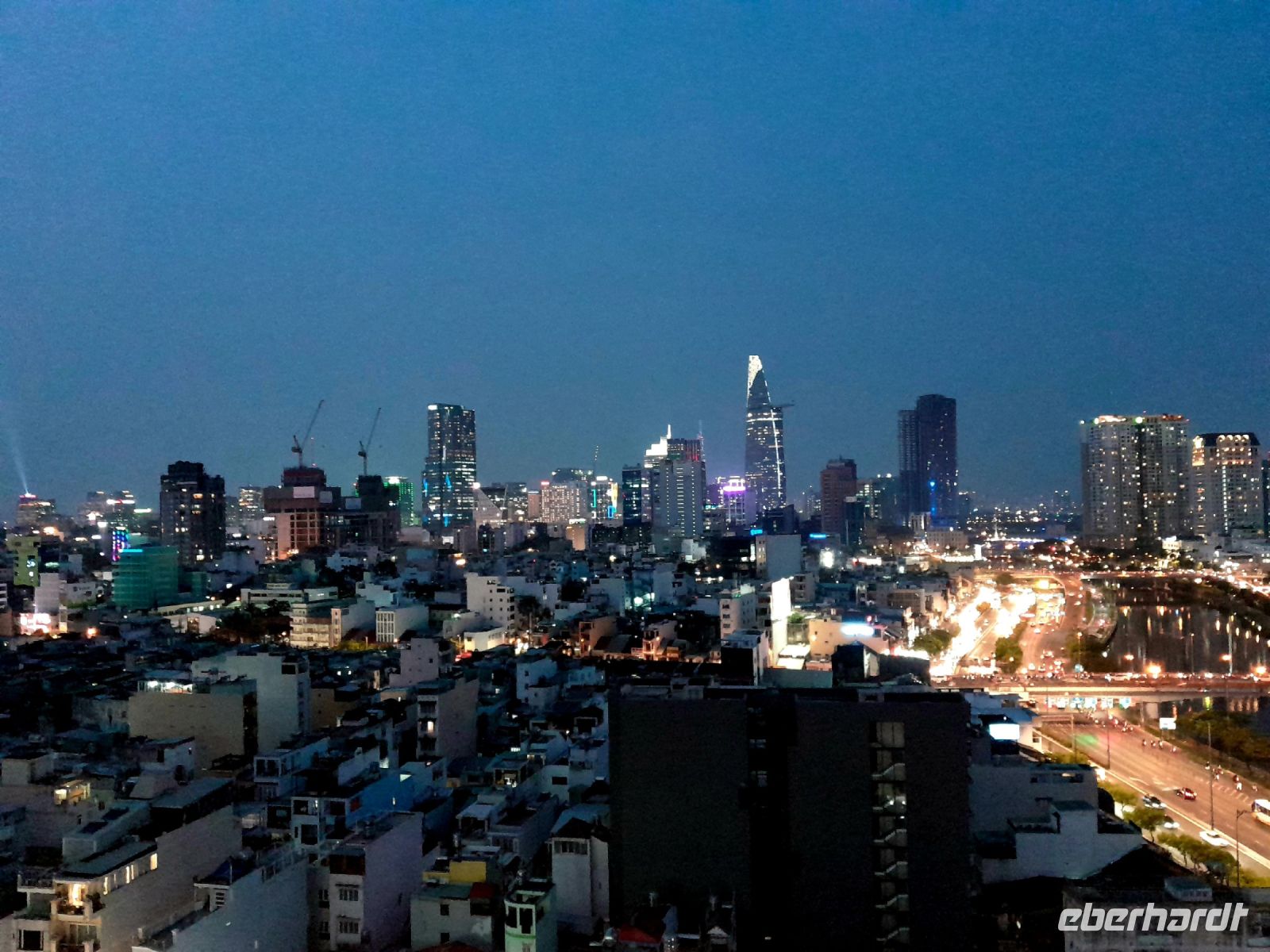 Über den Dächern von Saigon